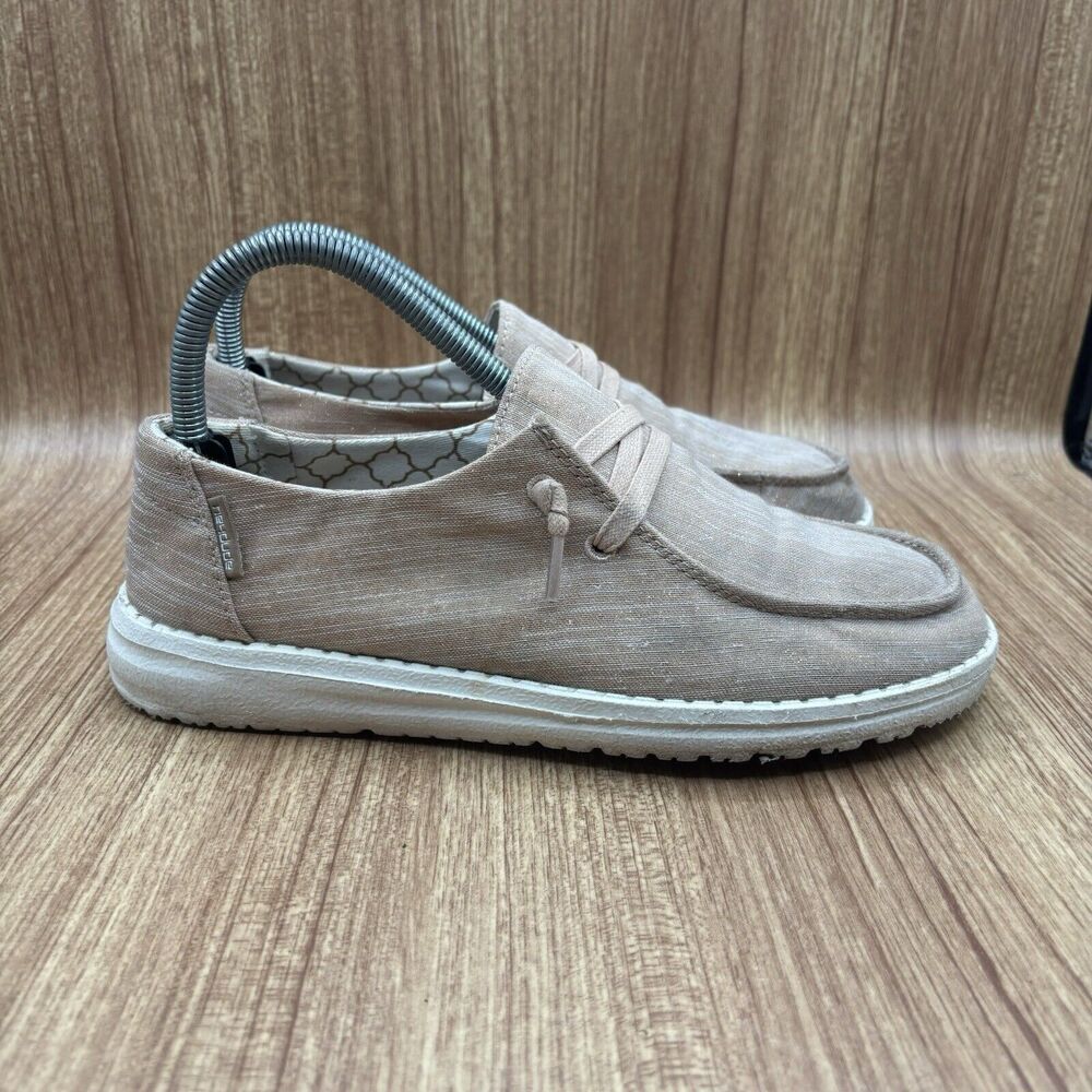 Hey Dude Wendy Sparkling Rose Gold Loafer Casual Women's Size 7 shoes